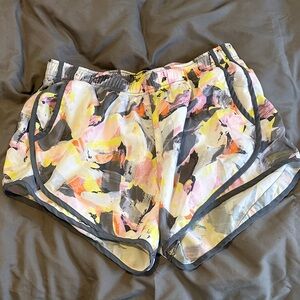 Calvin Klein Women's Abstract Multicolor Athletic Shorts